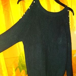 Cold Shoulder Sweater S